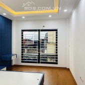 Ô TÔ  2 THOÁNG - THANG MÁY - NGÕ THÔNG - KINH DOANH VP - TIỆN ÍCH NGẬP TRÀN - CHỈ 6 TỶ RƯỠI